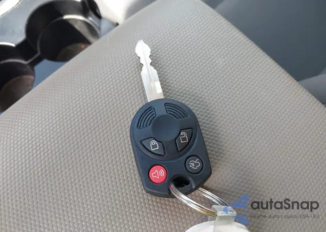 2008 Ford Escape Xls/Xls Manual from USA, damaged, VIN 1FMCU02Z48KB04791